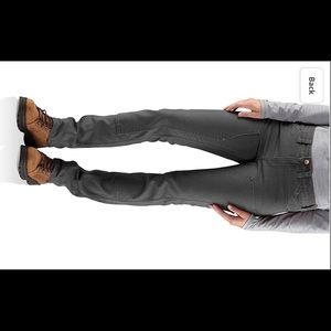 Women’s carhartt capri pants